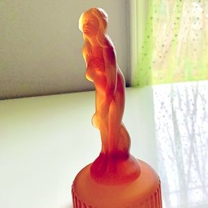 Imperial USA Glass Ruby Sunset (Amberina) “Venus Rising”/“Bashful Charlotte”